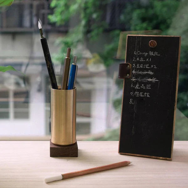 STAT-04 Classic - Brass, Walnut Pen Case